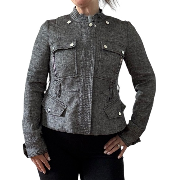 Veronica Beard Jackets & Blazers - Veronica Beard Linen blend utility jacket size 4
🚨missing collar and belt